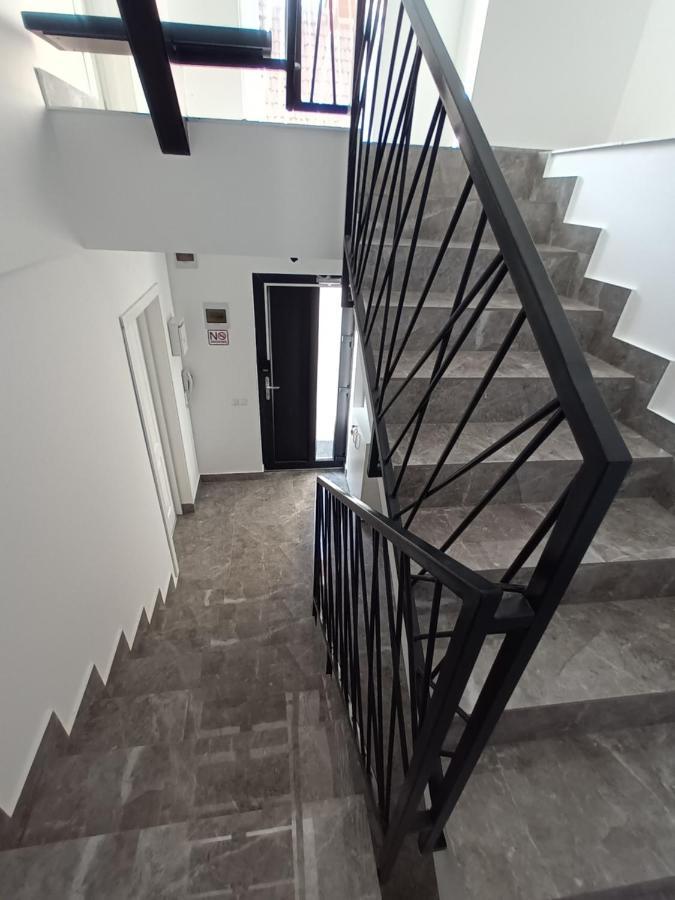 Old Town Studio Apartments บายามาเร ภายนอก รูปภาพ